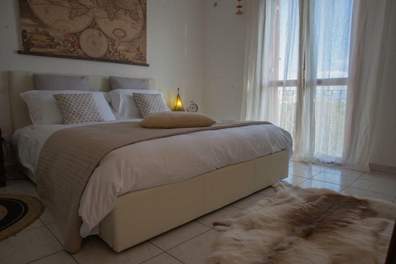 Boutique Apartment Vista Sul Parco ออลเบีย ภายนอก รูปภาพ